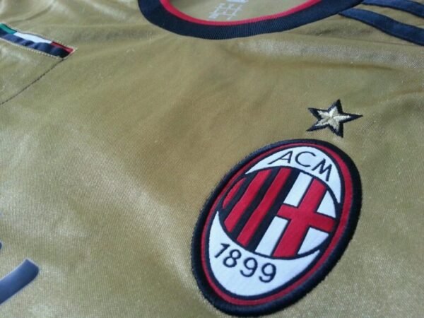 AC MILAN 13-14 THIRD KIT RETRO - Image 5