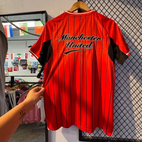 Manchester United Travel Kit – Imported Quality - Image 2