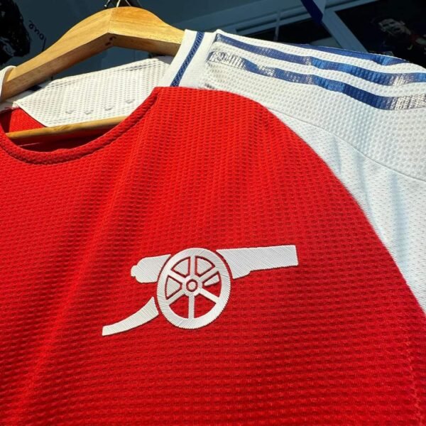 ARSENAL 24-25 HOME KIT PLAYER EDITION - Image 3