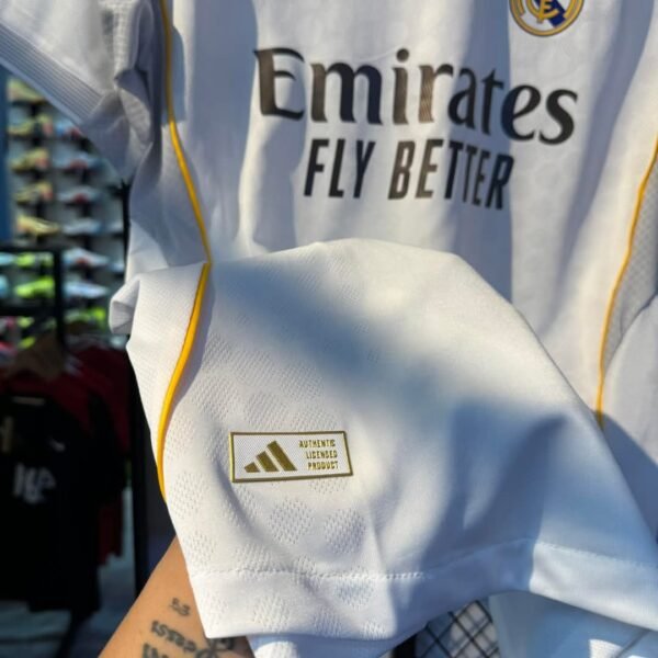 Real Madrid 25-26 Home Kit (Full Sleeve – Player Edition) - Image 3