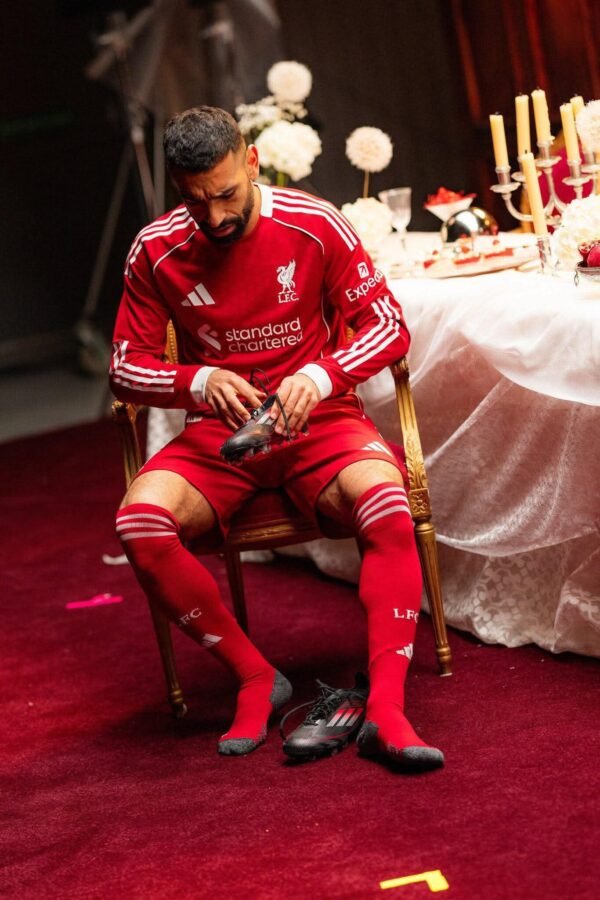 Liverpool 2025-26 Home Kit – Full Sleeve Player Edition - Image 1