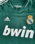 REAL MADRID 12-13 THIRD KIT RETRO - Image 2