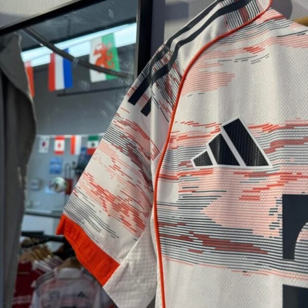 BAYERN MUNICH NEW SEASON (25-26) AWAY KIT PLAYER EDITION - Image 2