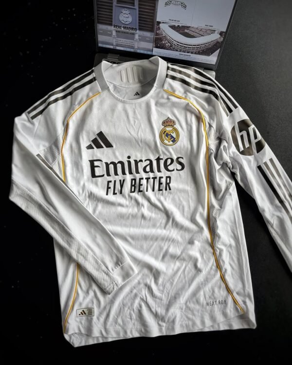 Real Madrid 25-26 Home Kit (Full Sleeve – Player Edition) - Image 1