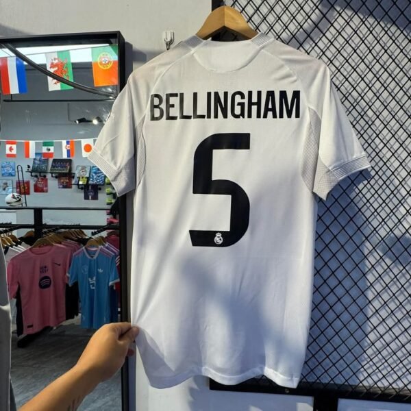 Real Madrid 25-26 Home Kit (Full Sleeve – Player Edition) - Image 2