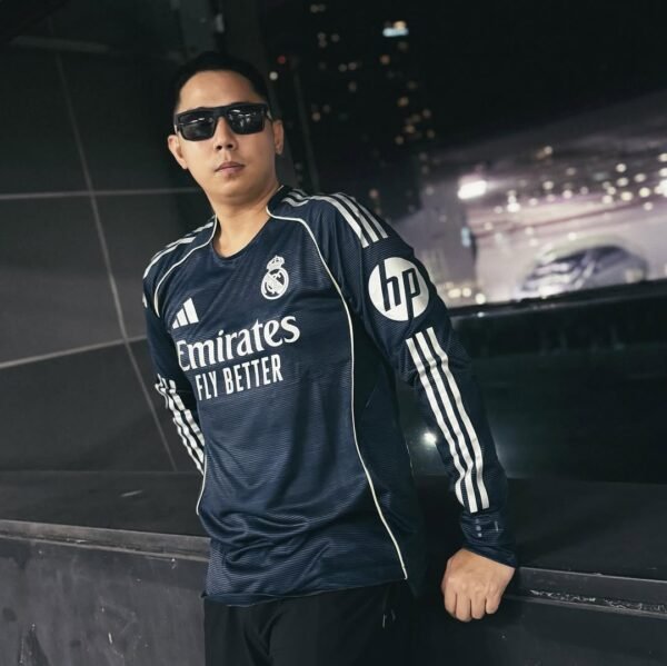 Real Madrid 25-26 Away Kit – Full Sleeve Player Edition - Image 1
