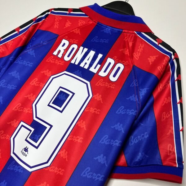 BARCELONA 96-97 HOME RETRO - Image 5