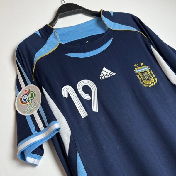 ARGENTINA 2006 AWAY KIT RETRO - Image 3