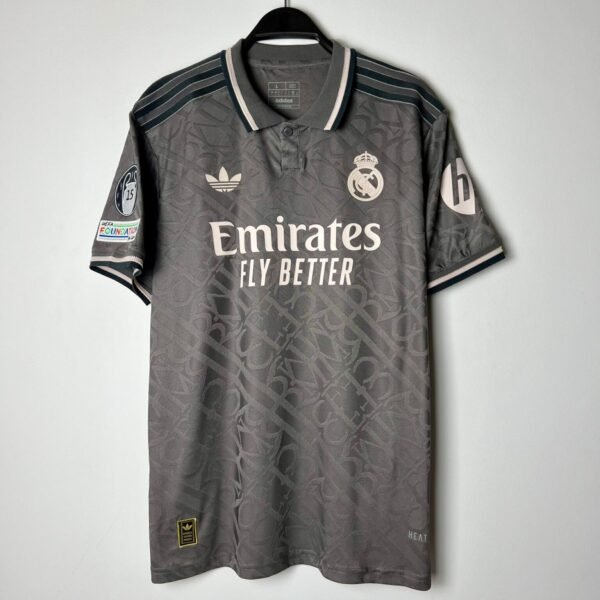 REAL MADRID 24-25 3RD KIT PLAYER EDITION - Image 1