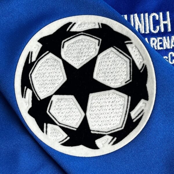 Chelsea 2011-12 Home Kit – Retro Edition - Image 4