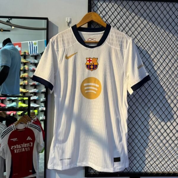 BARCELONA WHITE SPECIAL PLAYER EDITION - Image 1