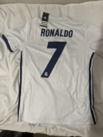 REAL MADRID 16-17 HOME KIT RETRO - Image 2